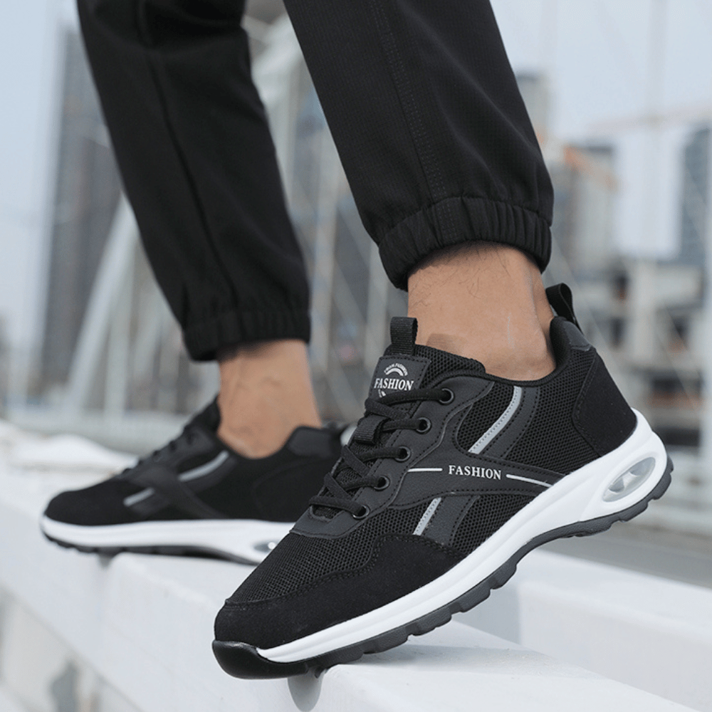 Hollano Breathable Sneakers