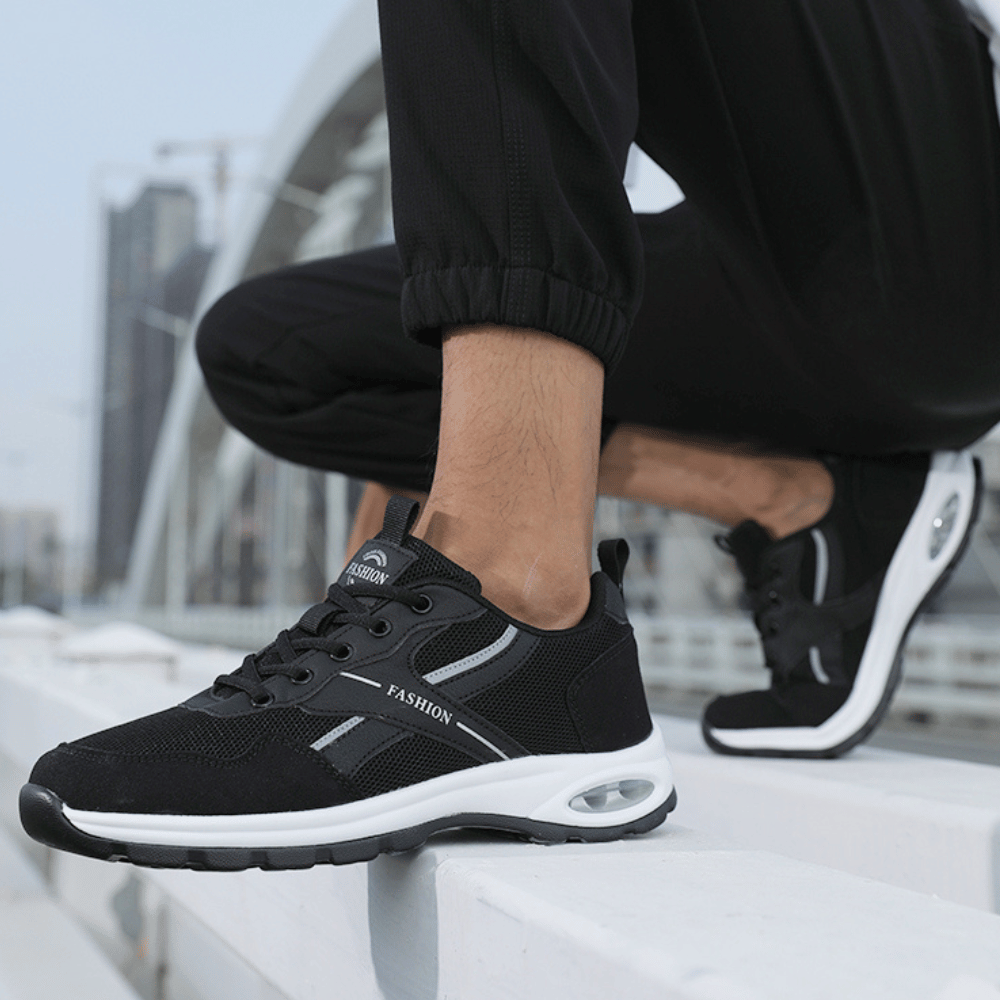 Hollano Breathable Sneakers